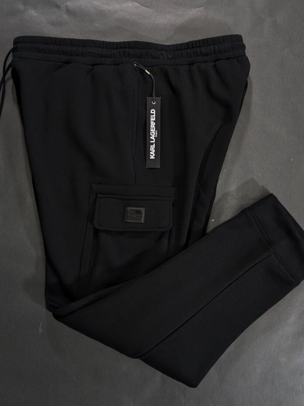 $109 Karl Lagerfeld Men`s Ankle Length Cargo Relaxed Fit Track Pants Size XL 38